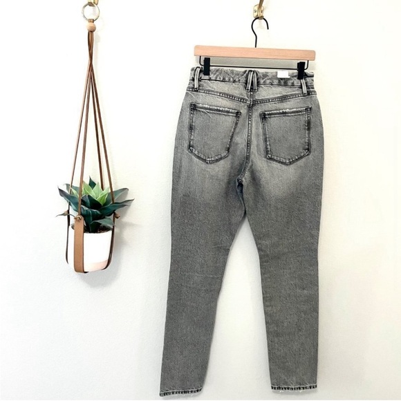 NWT Good American Good Classic Side Slit Jeans Size 4/27 Black265 - Picture 3 of 7